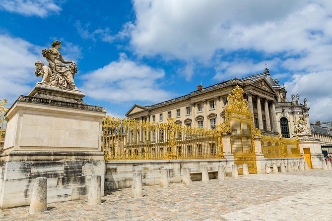 Versailles Palace Private Day Tour With Lunch From Paris - Inclusions and Amenities