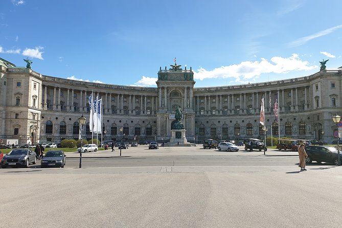 Vienna Is for Biking - Private Bike Tour in English,Italian,German - Booking Details