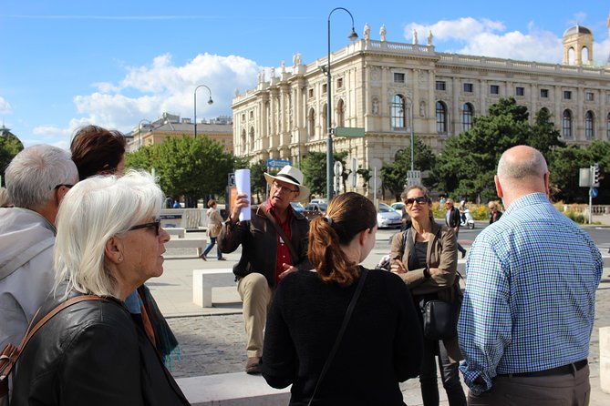 Viennas Top 10 and Their Secrets - Belvedere Museum