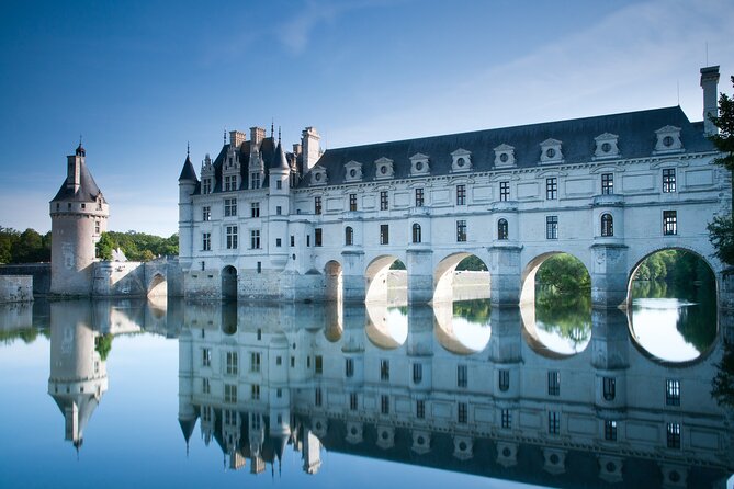Visit of the Loire Valley Castles in One Day From Paris - Transportation and Departure Details