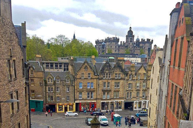 Walk on the Pages of Edinburgh – Guided Literary Tour - Meeting and Pickup Details