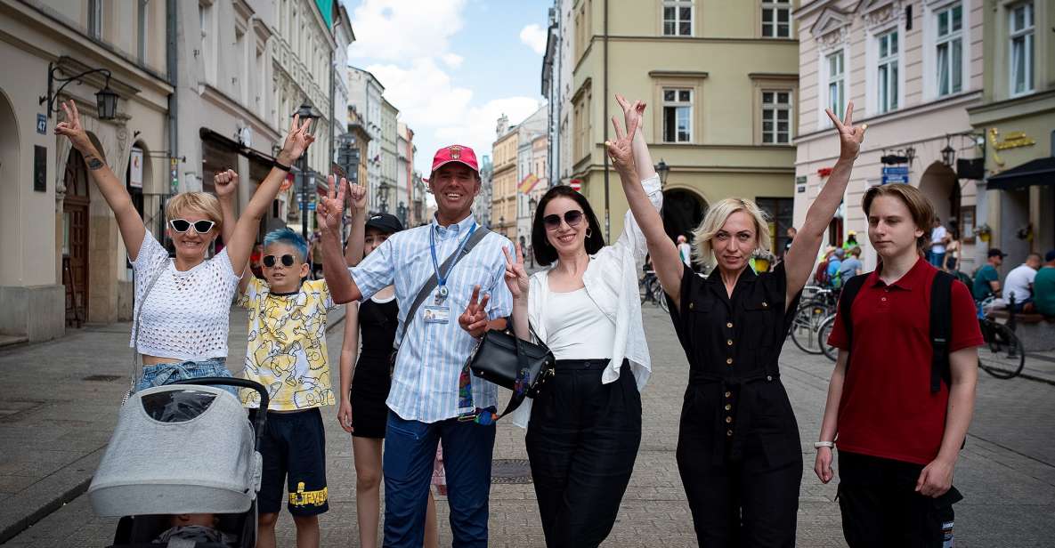 Walking Tour of Warsaw: Old Town Tour - 2-Hours of Magic! - Iconic Landmarks to Explore