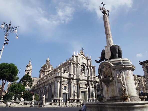 Walkingtour CATANIA - Discovering the City of Lava With a Licensed Guide - Weather and Tour Requirements