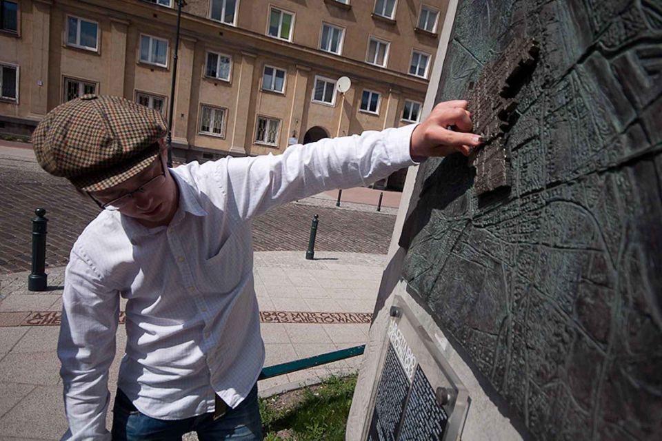 Warsaw: Jewish Ghetto Private Tour by Retro Car With Pickup - Experience