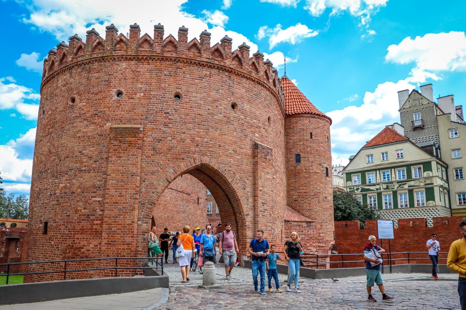 Warsaw: The City in a Nutshell Small Group Walking Tour - Tour Experience and Highlights