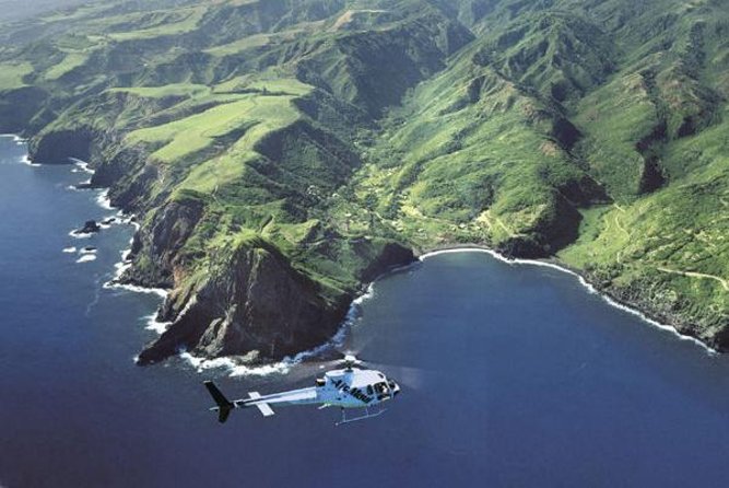 West Maui and Molokai 60-Minute Helicopter Tour - Flight Experience