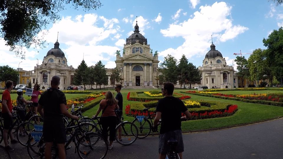 Wheels & Meals Budapest Bike Tour With a Hungarian Goulash - Highlights of the Tour