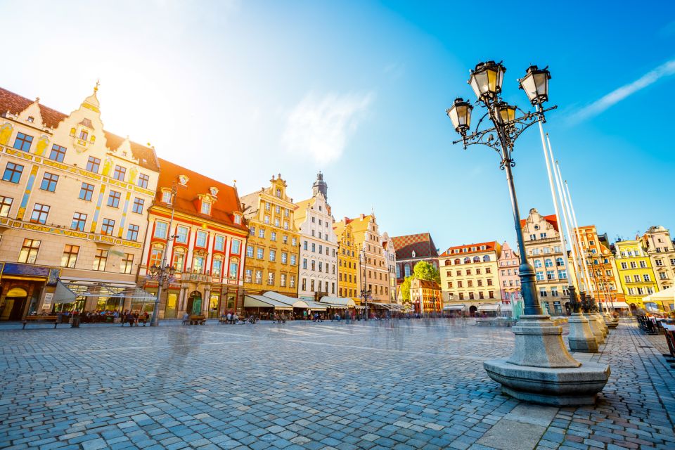 Wroclaw: 2-Hour Tour of Old Town - Accessibility and Private Group Option