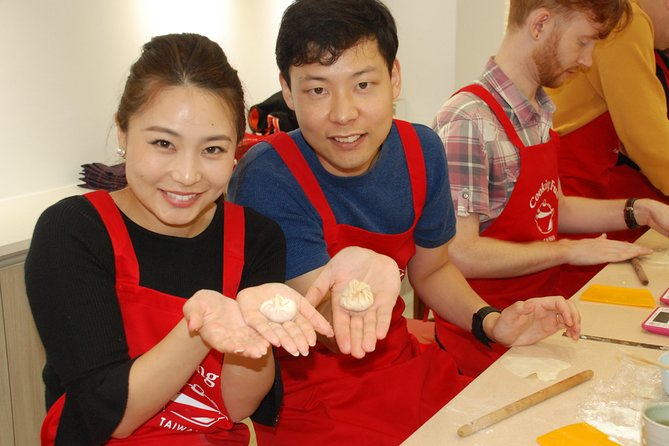 Xiao Long Bao, Pork Thick Soup, Bubble Milk Tea. (Taiwan Cooking Class)-B - Secrets to Flavorful Pork Thick Soup