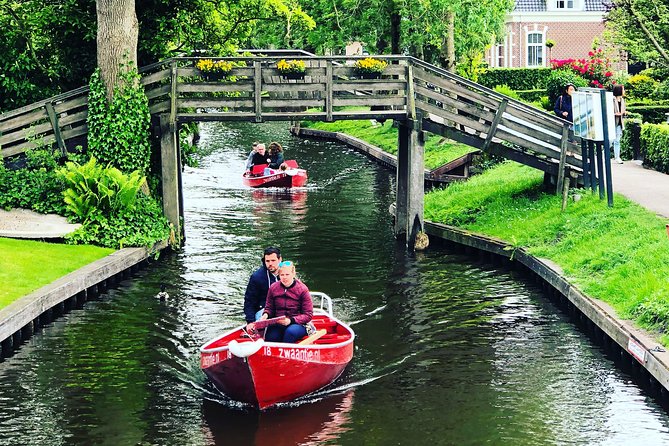 Zaanse Schans & Giethoorn (Holland Combi Tour) - Transportation Details