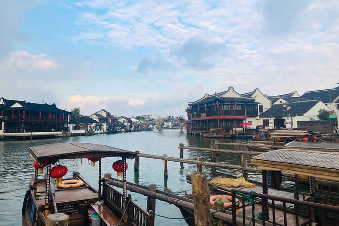 Zhujiajiao Water Town and Shanghai City Private Day Tour - Traveler Information