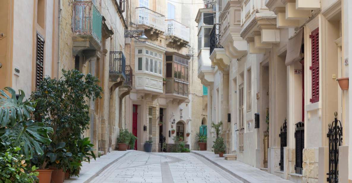3 Cities - Guided Tour of Birgu in English - French - German - Just The Basics