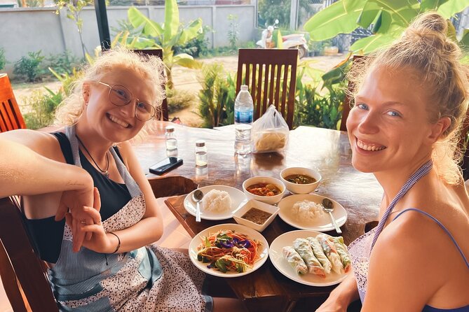 3-Hour Siem Reap Guided Cooking Class and Market With Pick up - Key Points