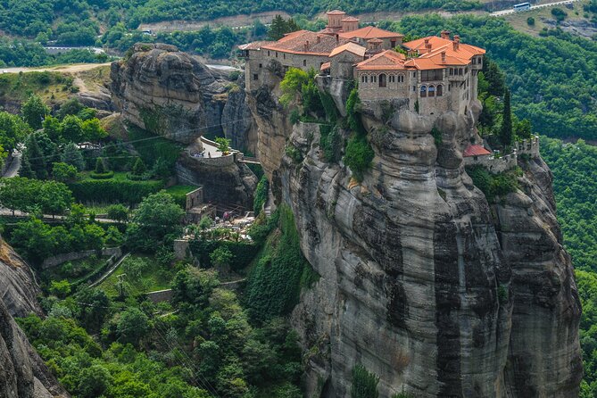 2-Day Delphi and Meteora Tour From Athens - Highlights and Experiences