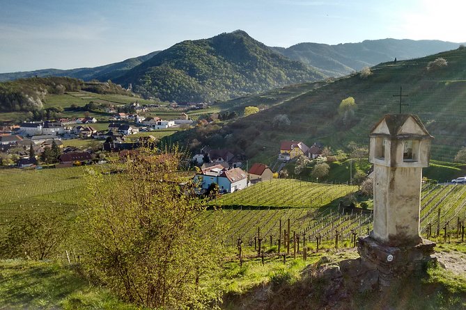 3-Hour Private Hiking Tour to Historic Places Around Spitz in Wachau Valley - Meeting Point Details