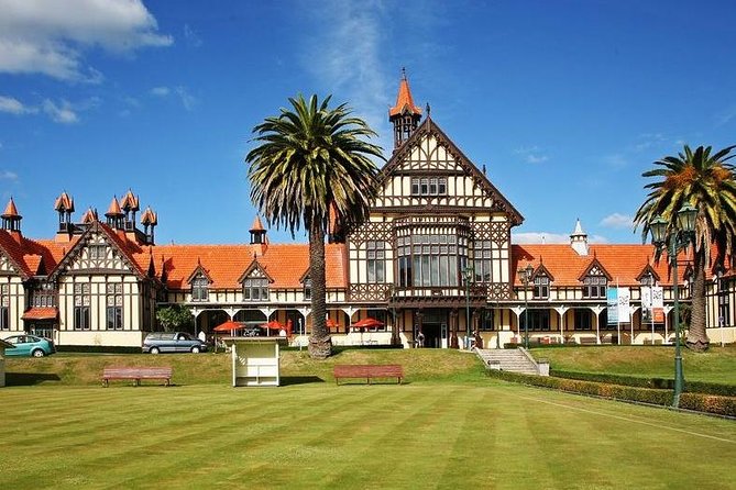 6 Hour Small-Group Rotorua Naturally Shore Excursion From Tauranga - Group Size and Duration