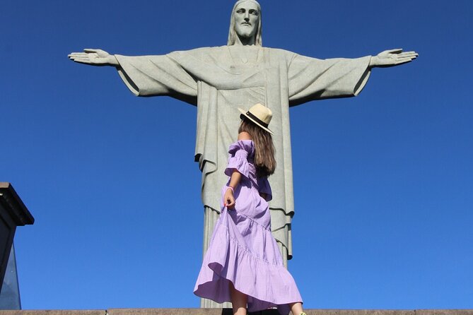 A Day in Rio Photos - Relaxing Day at Copacabana Beach