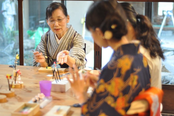 A World-Class Craft Workshop That Follows Kyoto Craftsmen in Townhouses - Meeting and Pickup Information