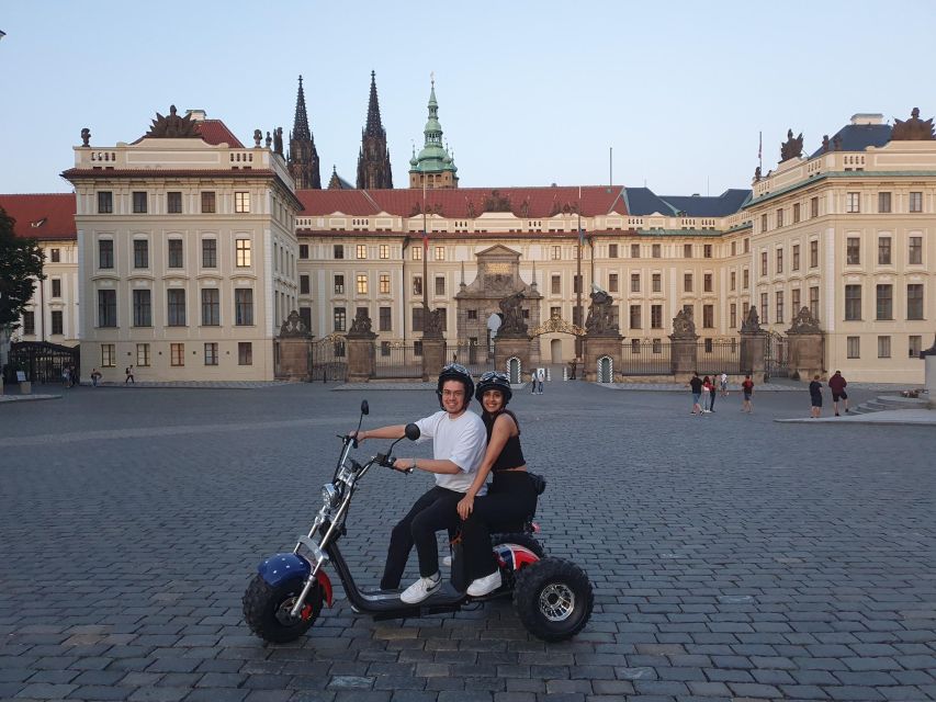 Adventurous Sightseeing & Historical Live Guided Trike Tour - Included Amenities