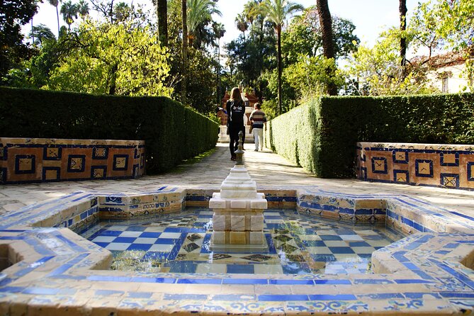 Alcazar & Cathedral of Seville Exclusive Group, Max. 8 Travelers - Viator Information