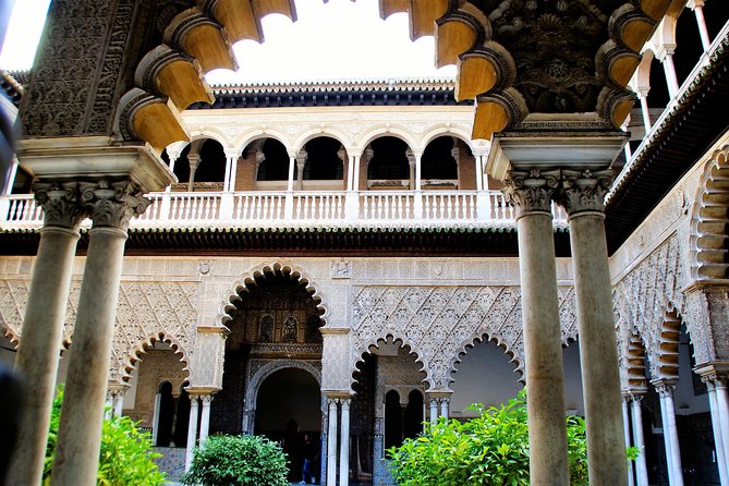 Alcazar of Seville Reduced-Group Tour - Small Group Tour Benefits