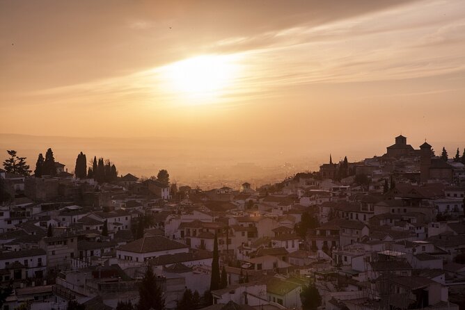 Alhambra With Nazaries Palaces Private Tour - Weather Contingency and Booking Terms