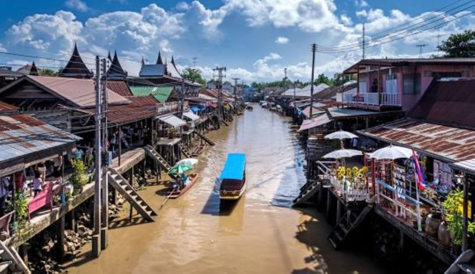 Amphawa Floating Market & Maeklong Railway Market - Highlights of the Trip