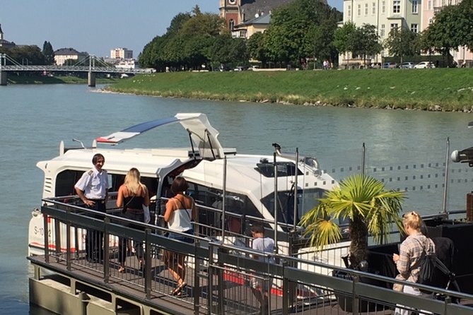 Amphibious Splash Tour on the Water and on the Land in Salzburg - Meeting Point and Logistics