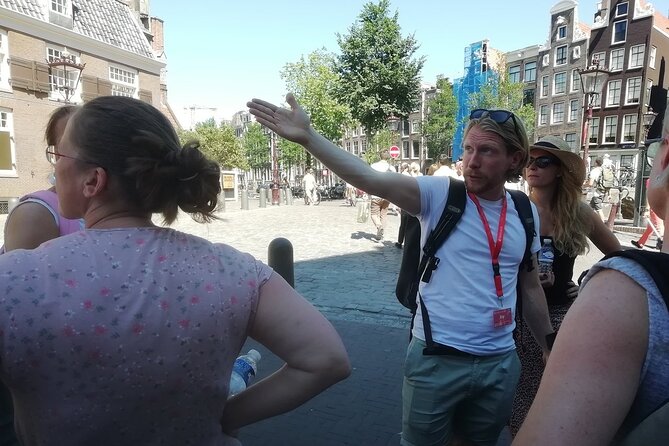 Amsterdam Walking Tour With a Local Comedian as Guide - Reviews and Ratings