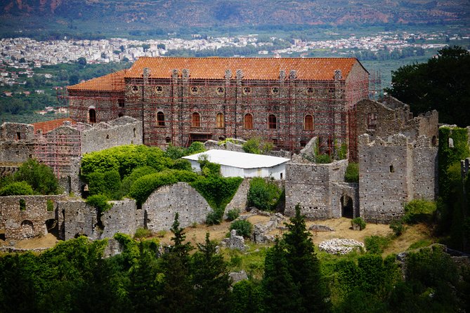 Ancient Sparta & Mystras Private Day Tour From Athens - Tour Experience and Traveler Feedback
