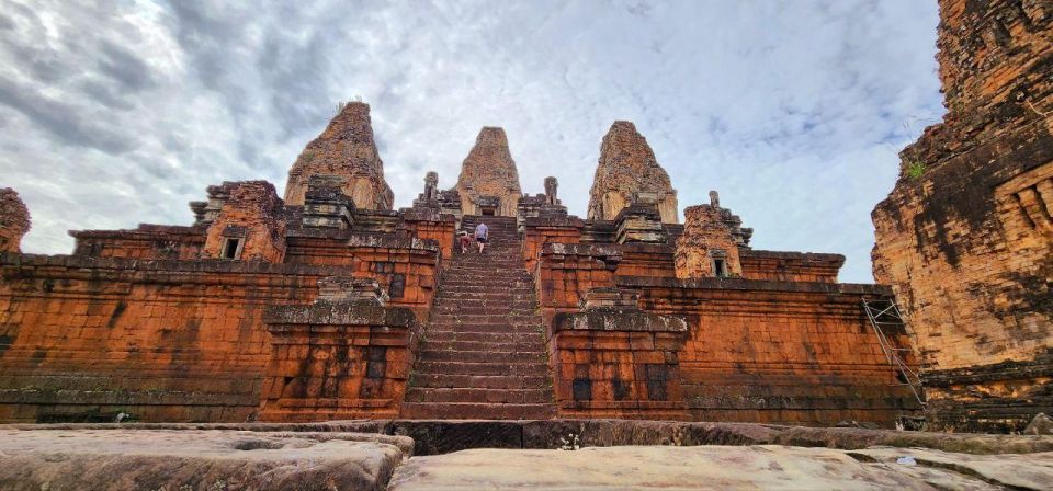 Angkor Grand Circuit & Banteay Srei Tour - Prasat East Mebon