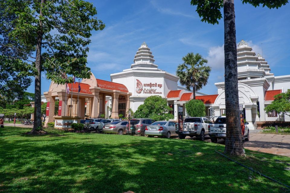 Angkor National Museum Ticket With Pick up and Drop off - Host and Pickup Service Details