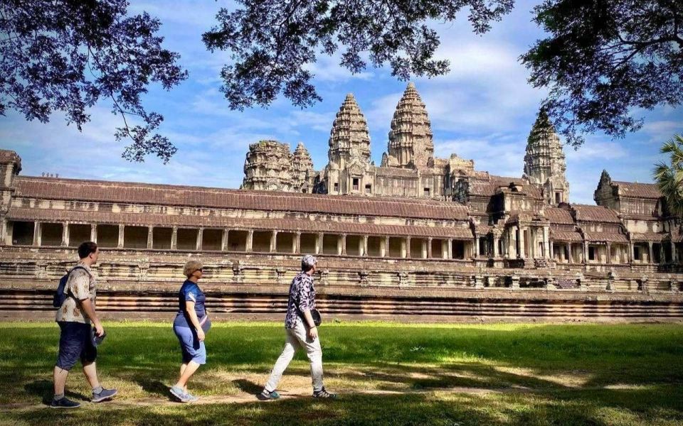 Angkor Sunrise Temple Tour With Angkor Wat, Bayon & Ta Prohm - Itinerary Details