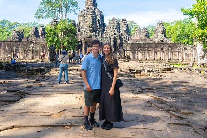 Angkor Sunrise Vespa Tour With Breakfast and Lunch - Historian Guide Experience