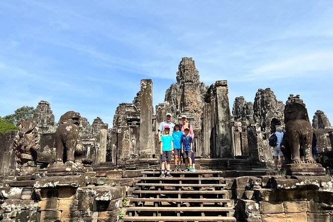 Angkor Wat Bike Tour With Lunch Included - Lunch Inclusion