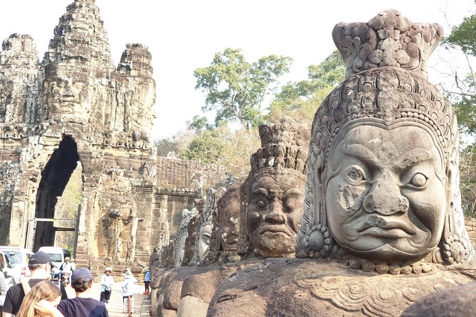 Angkor Wat Full Day Tour in Siem Reap Small-Group - Small-Group Tour Experience