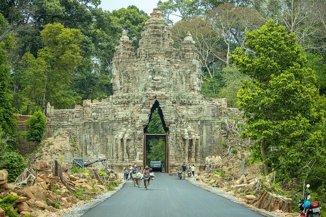 Angkor Wat Sunrise Private Guided Tour - Inclusive Breakfast - Traveler Experience