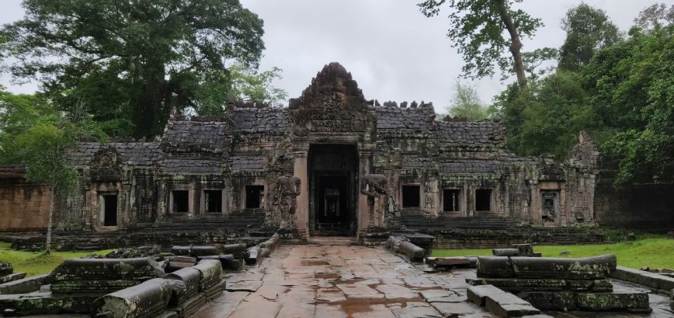 Angkor Wat Temples With Sunrise Tour by Car - Host and Languages