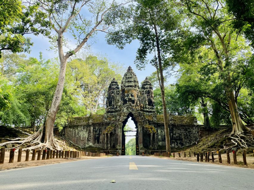 Angkor Wat Tour by Miivan - Guided Tour Highlights at Angkor Wat