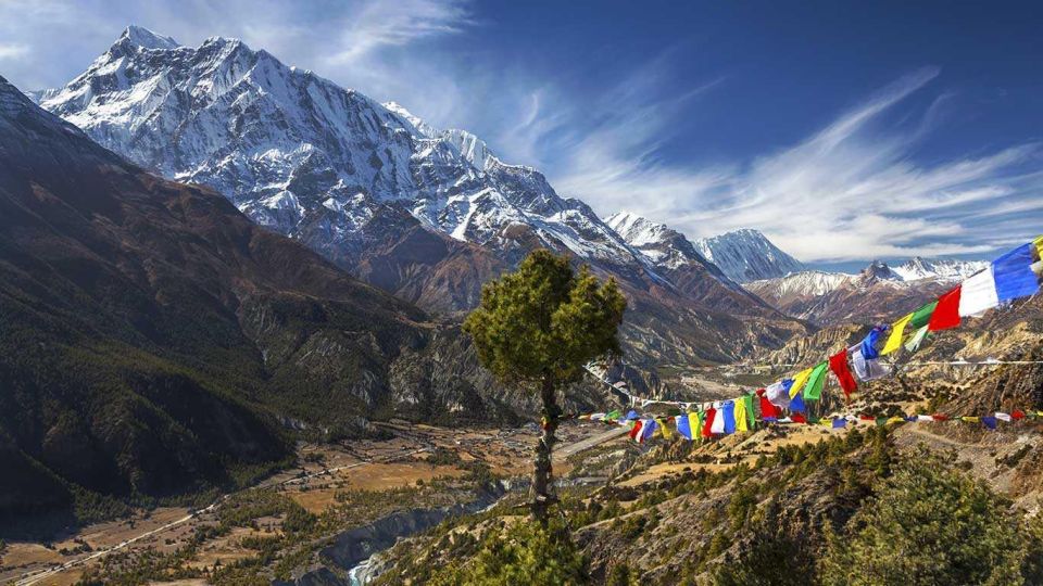 Annapurna Circuit Trek: 18 Days - Inclusions and Accommodation