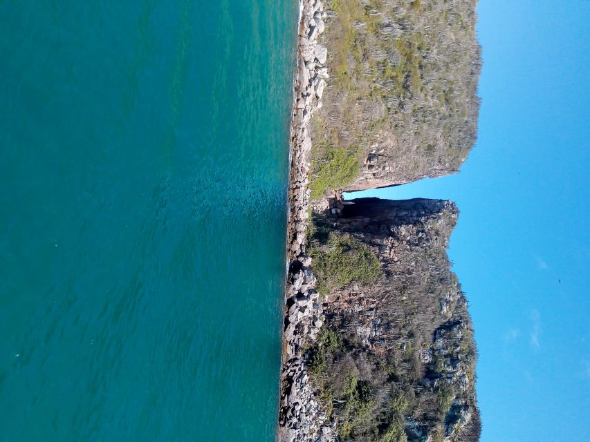 Arraial Do Cabo: Brazilian Paradise - Inclusions