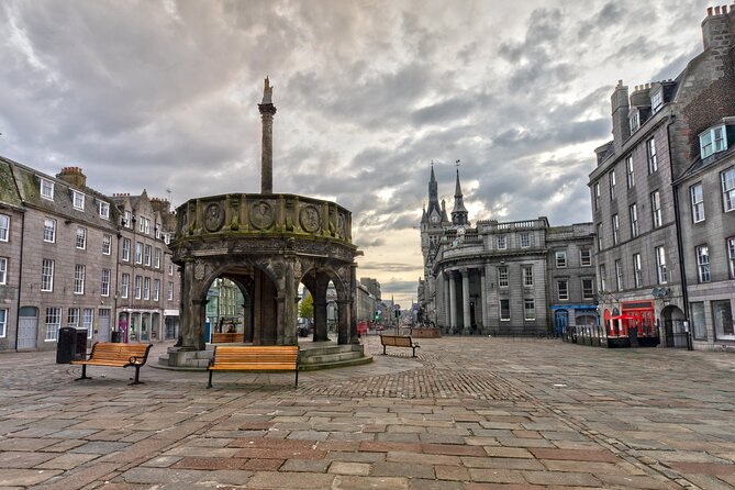Art, History, and Hidden Gems: Aberdeen Private Walking Tour - Historical Insights