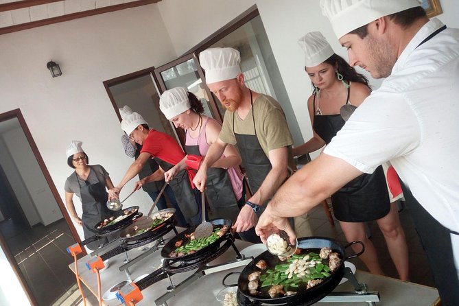 Authentic Valencian Paella Cooking Class - Class Experience