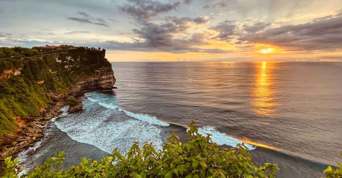 Bali: Uluwatu Temple and Karang Boma Cliff Tour With Tickets - Review Summary