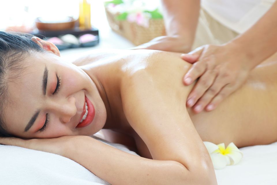 Bangkok: Wat Pho Thai Massage in Your Hotel Room - Activity Highlights