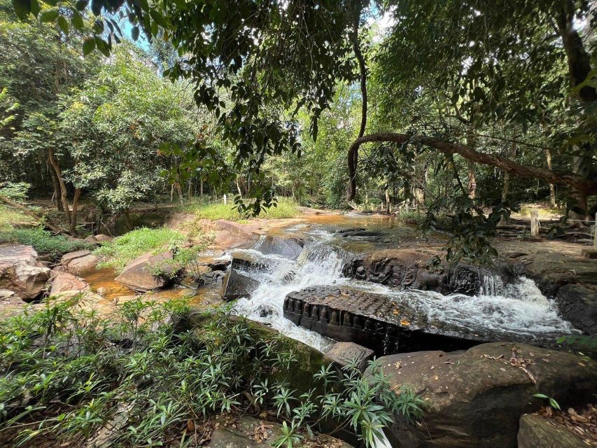 Banteay Srei Temple and Kbal Spean Trekking Private Tour - Location Highlights