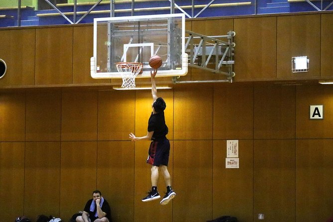 Basketball in Osaka With Local Players! - Equipment and Attire