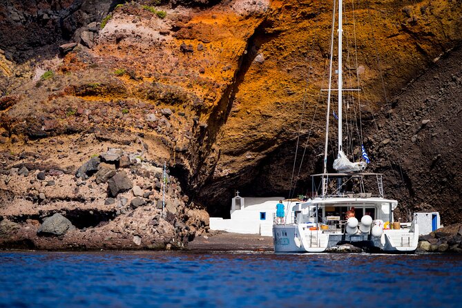Beautiful Day Catamaran Caldera Cruise Incl. Meal & Drinks - Traveler Resources