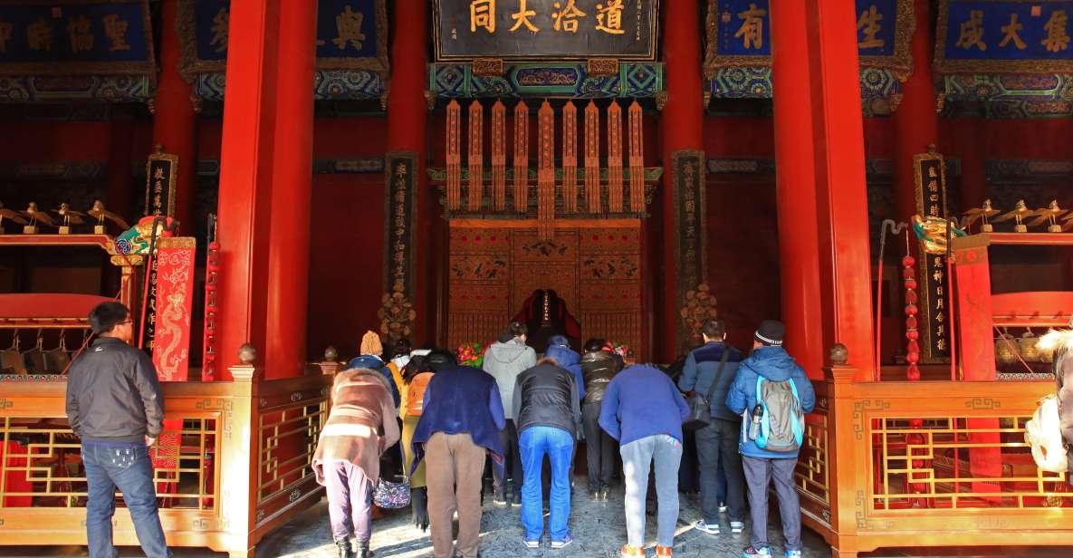 Beijing: Lama Temple, Confucius Temple and Guozijian Museum - Discovering Guozijian Museum Treasures