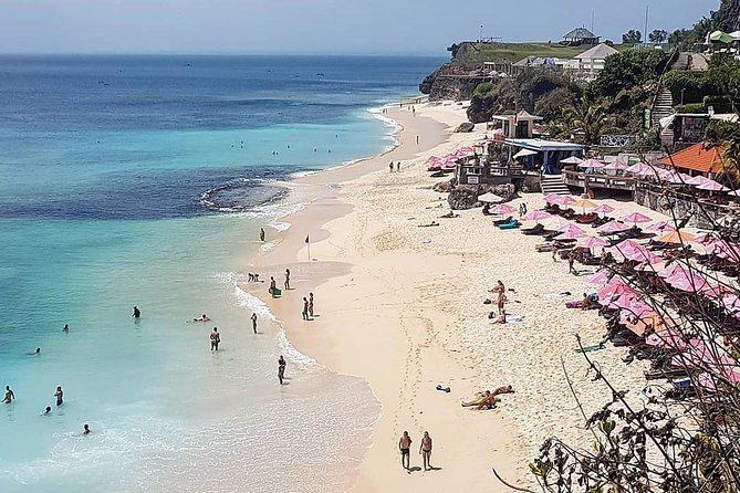 Best Bali Beaches - Uluwatu Temple - FREE Wi-Fi - Best Activities at Uluwatu Temple